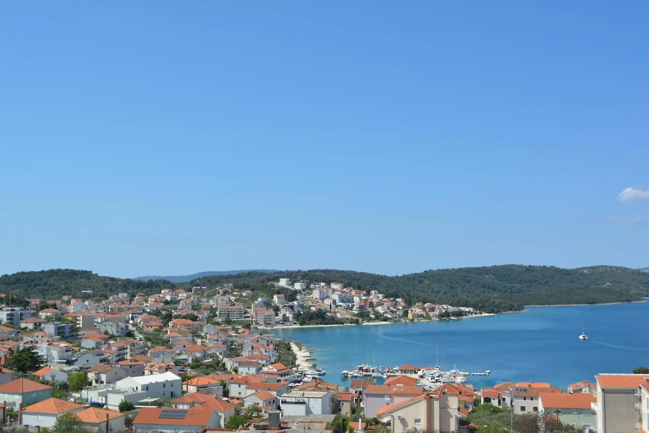 Apartments Curic Trogir