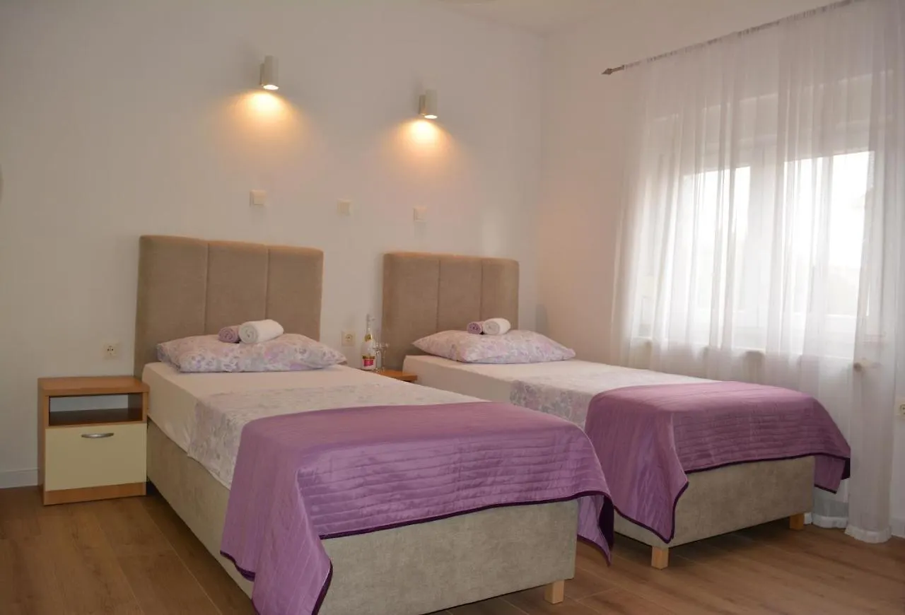 Apartments Curic Trogir