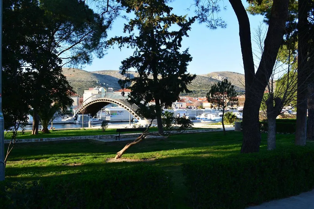 Apartments Curic Trogir Croatia