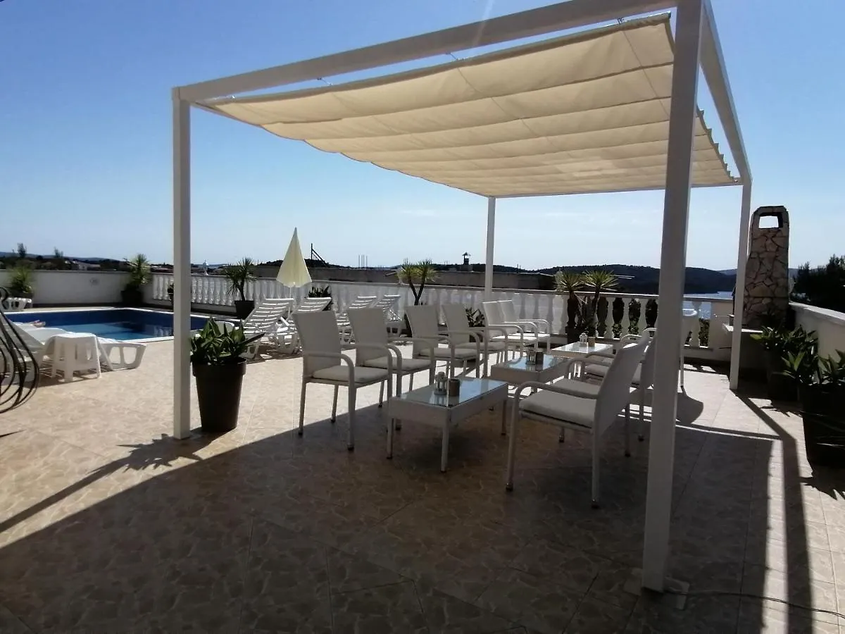 Apartments Curic Trogir