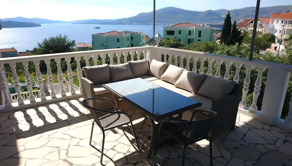 Apartments Curic Trogir Kroatië