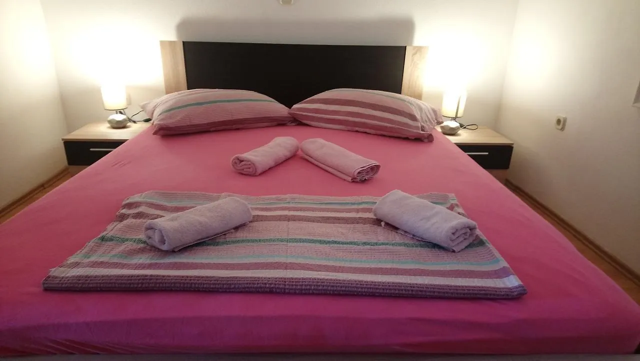 Apartments Curic Trogir